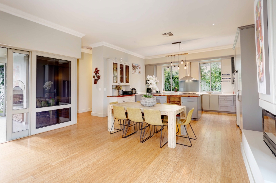 4 Bedroom Property for Sale in Val De Vie Estate Western Cape